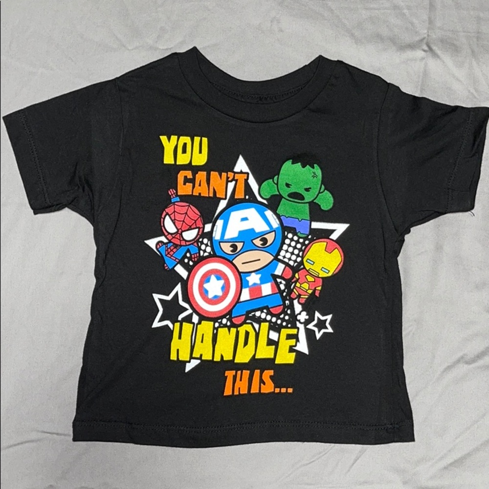⭐️NWOT⭐️Marvel Avengers Tee